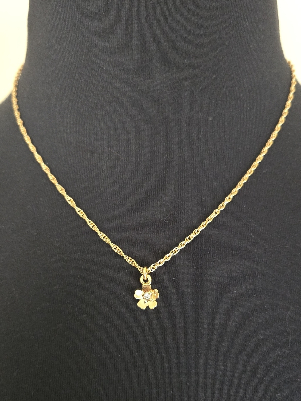 J. Crew Classic Gold Flower Pendant Necklace